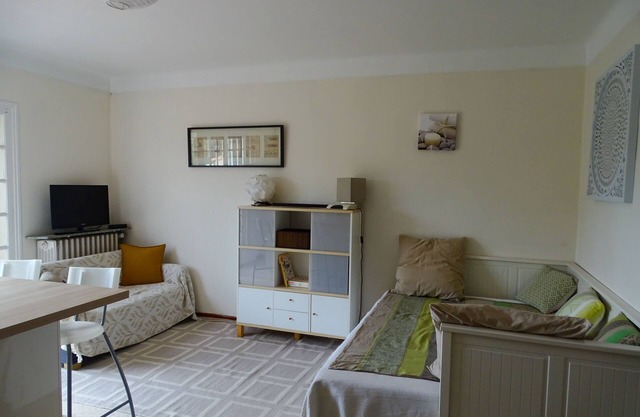 First floor of a villa, south facing and self-catered studio close to the beach