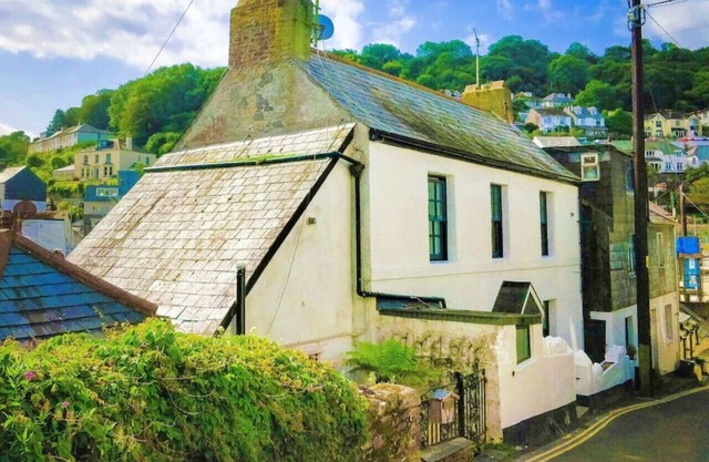 Fisherman's cottage close to Looe's harbour