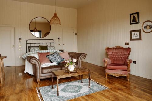 Fisherman's Lodge at Angliham Estate