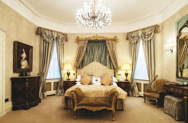 Fitzpatrick Castle Hotel