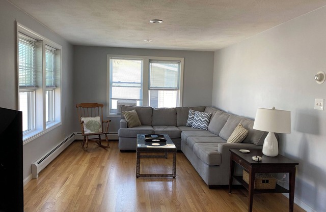 Five Bedroom Seabrook Beach Home