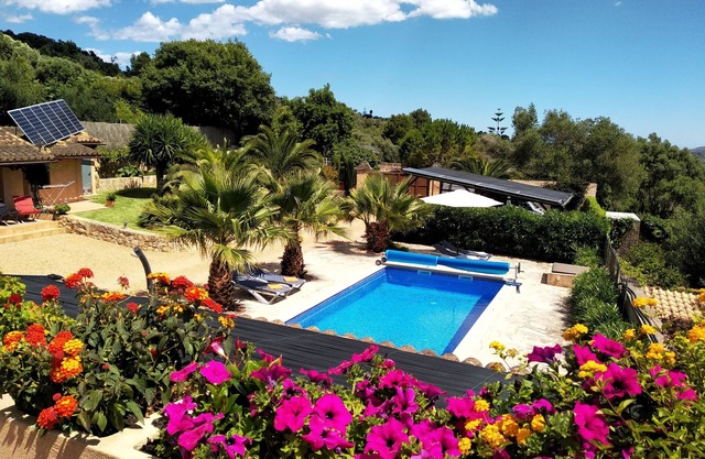 FKK-Finca Mallorca, App.2Pers., large terrace, fantast. View, heated pool, wifi