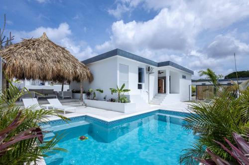 Flamingo Lake Resort