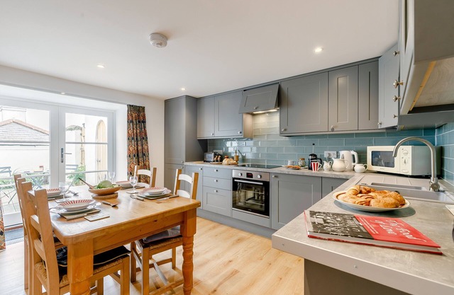 Flat 1, 29 Chapel Street