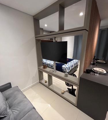 Flat luxuoso e completo - Centro