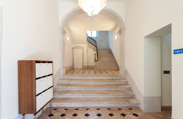 FLH Restauradores Bright Flat