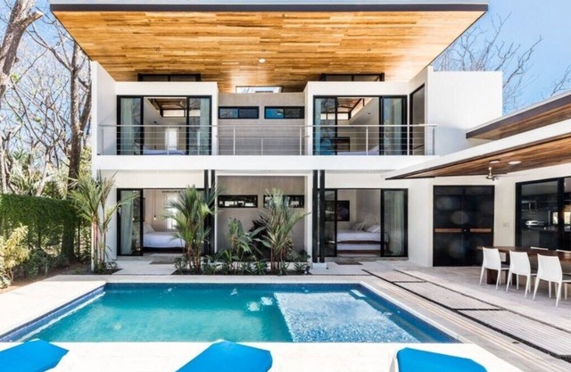 FLOW MainHouse + Casita, For Love Of Waves