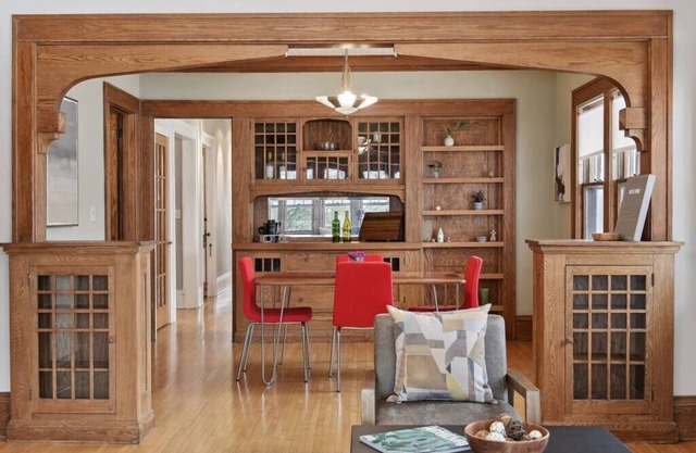 Footsteps to Lake Harriet! 1 Block to Restaurants!