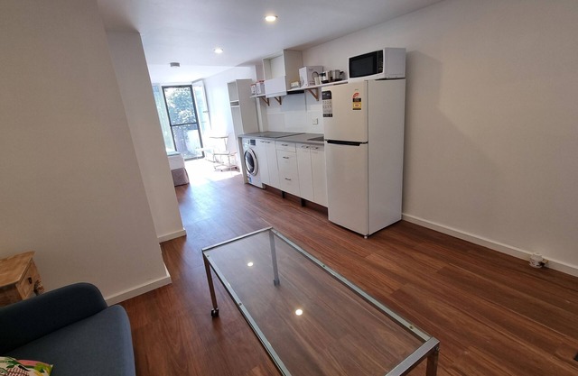 Footy Favourite - Gather Round Perfection