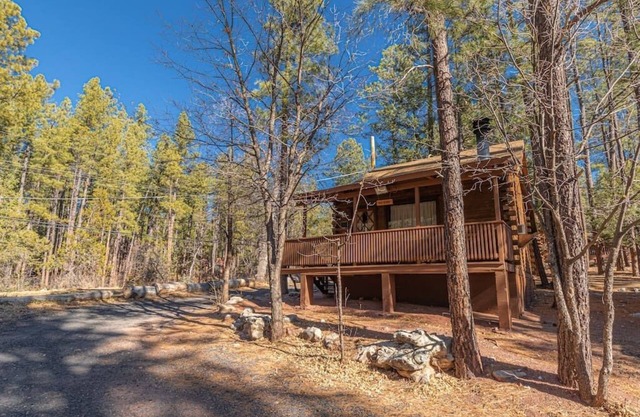 Forest Cabin 5 Old Glory