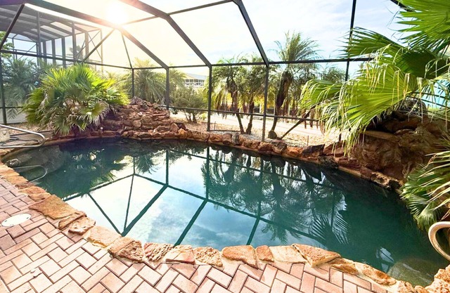 Fort Myers Beach 2 Bedroom 2 Bathroom Home