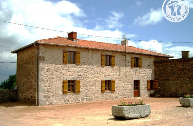 Fortified House in Monts de la Madeleine with Private Garden