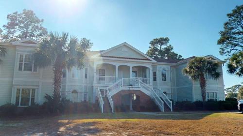 Four Bedroom, Three Bath, Golf Villa, Scenic View