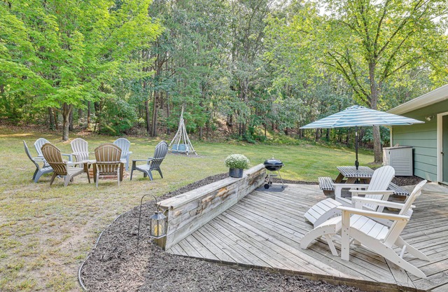 Four-Season Home on Scenic Bluff Country Acreage!