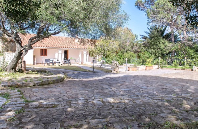 Francesca by Interhome