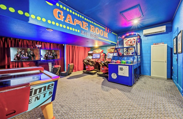 Free Waterpark, Game Room, Near DISNEY!