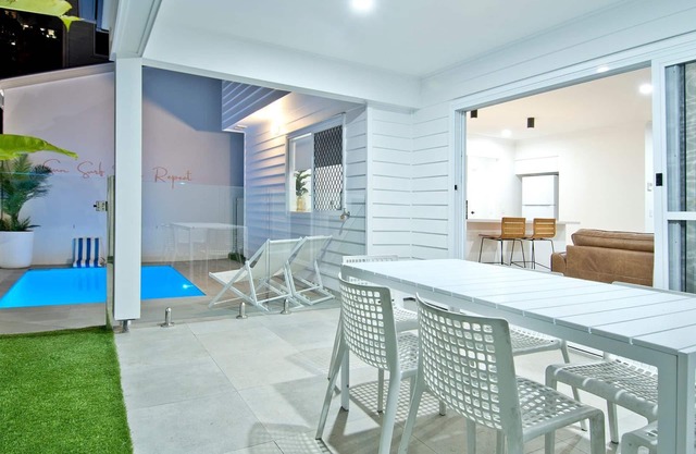 Freedom Beach Homes Unit 199B Brand New in Rainbow Bay with private plunge pool and Wi-Fi Inc.