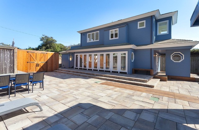 Fresh Modern Beach House