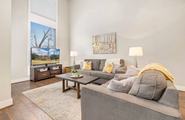 Frisco Stay - 0.1 mi to MTB trail Walk to DT Fay