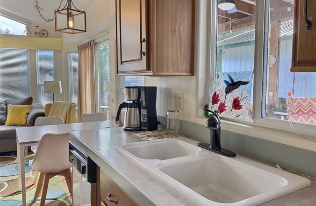 Frog Wood Cabin | 1 Bed, 1 Bath