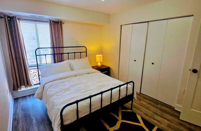 Full apartment, 7 minutes from dulles airport