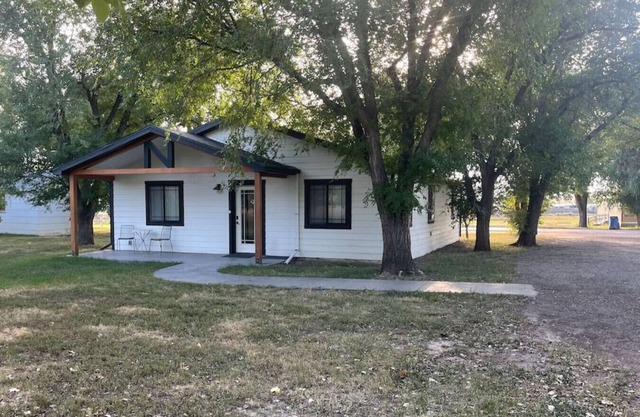 Full Home Located in Moorcoft, close to downtown!