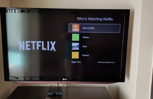 Full House 150m from 4th ave Parkhurst (high speed wifi & Netflix)