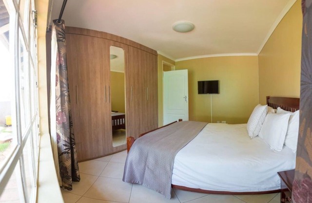 Fully furnished 2 bed-roomed apartments in the leafy northern suburbs of Harare.