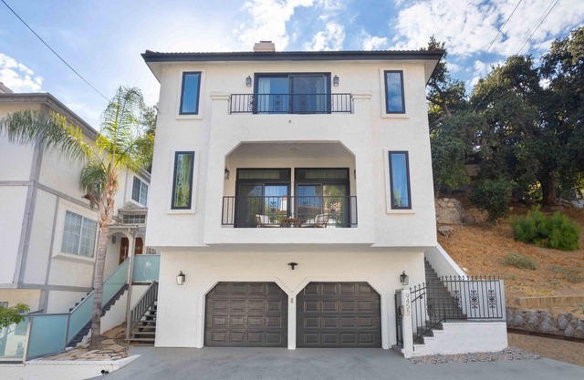 Fully Remodeled Luxury Home - Clear Mountain Views