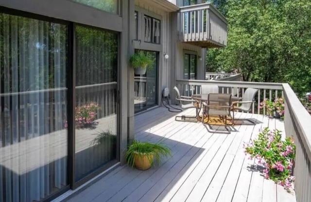 Fun Keowee Key TownHse Golf Lake Tennis Pickleball