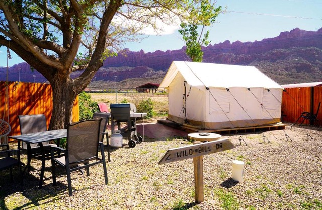 FunStays Glamping Setup Tent in RV Park #6 OK-T6
