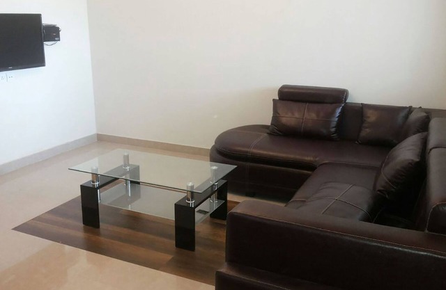 Furnished A/C Deluxe apartment in Hilite City