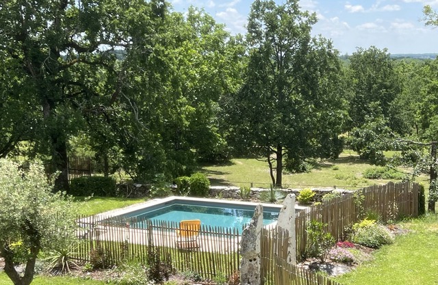Gîte de Charme dans le Lot - 110m2 - Swimming pool and Jacuzzi - 6 pers