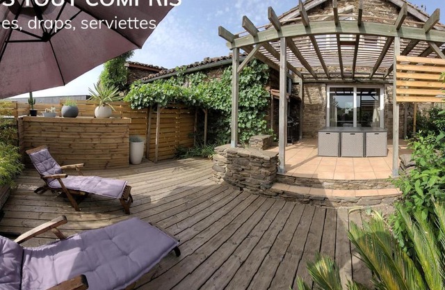 Gîte spacieux & lumineux proche Lyon avec animaux acceptés - FR-1-496-299