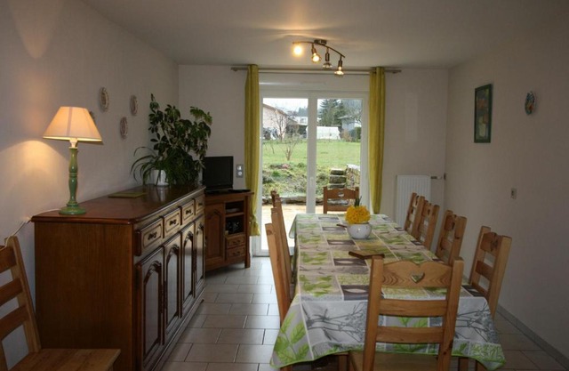 Gîte Docelles, 6 pièces, 11 personnes - FR-1-589-104