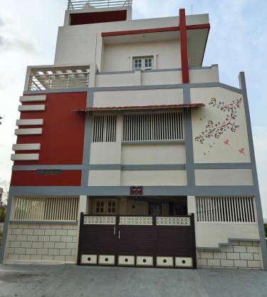 Galaxy Homestay 4 bedrooms AC Homestay