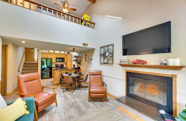 Galena Retreat: Shopping, Owners Club & Skiing!