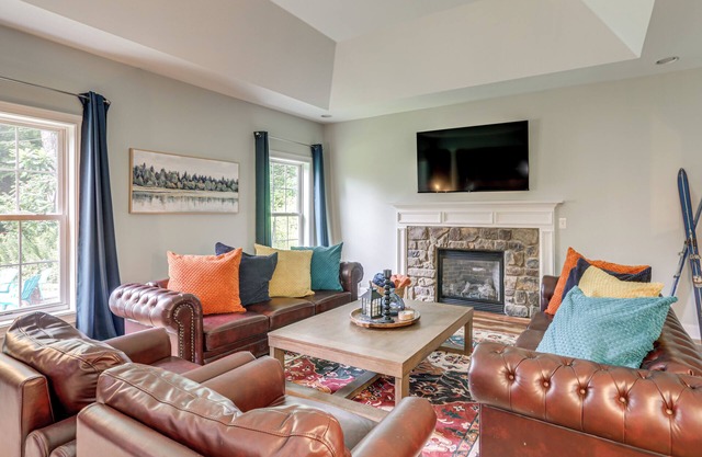 Game Room & Hot Tub: Big Fun in Ellicottville