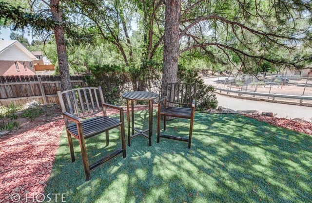 Garden of The Gods! Top Spot Hot Tub Pet Friendly