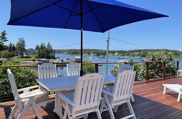 Gardenwalk Crest House