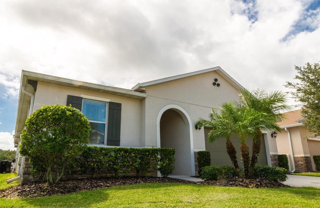 Gated Community, Private pool and game room near Disney!