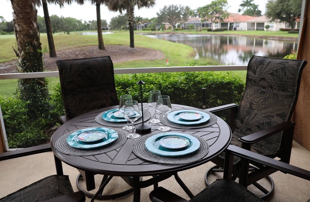 Gated community, heart of Bonita, 2 bed/2 bath condo with attached garage