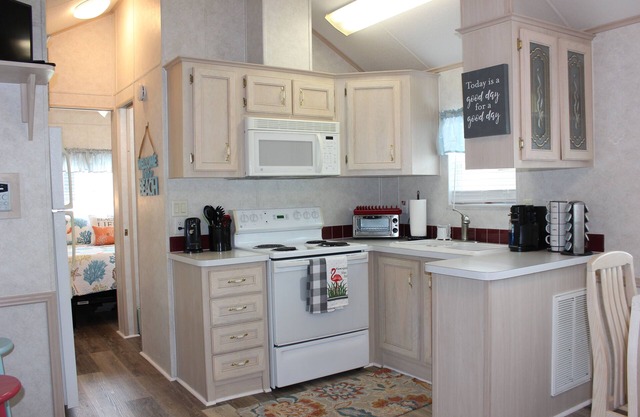 Gated resort offering relaxed, quite atmosphere. Minutes to beaches, restaurants