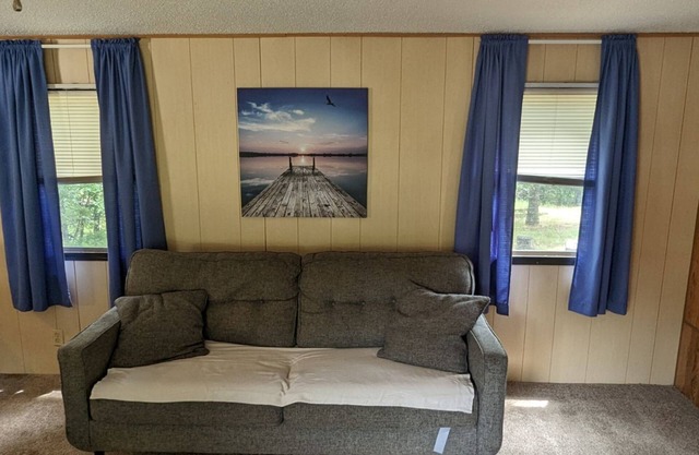 Gateway to keystone lake, Jellystone park , new mannford ramp& the harbor .