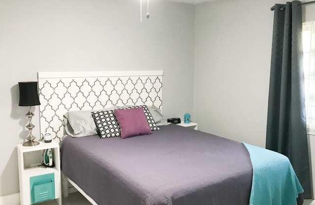 GD Rooftop Lounge ocean view, salt water pool with mountain view, 1bdrm