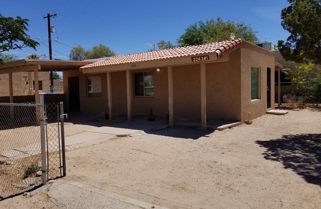 Gem 2 in the heart of Tucson. Just remodeled! Come stay and enjoy the new look!