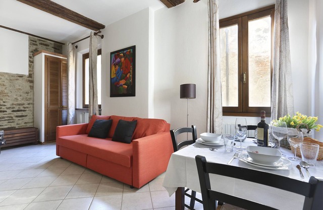 Gemma: Convenient & Quiet in Ponte Vecchio area