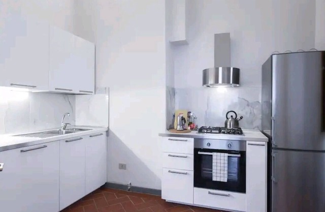 GIOTTO 3BR 2 BTH IN THE HEARTH OF FLORENCE