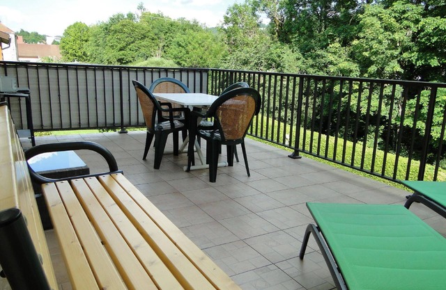 Gite Roses Jura Mountains with Spa Sauna river