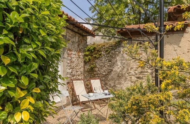 Gite Saint-Sébastien-sur-Loire, 1 bedroom, 2 persons